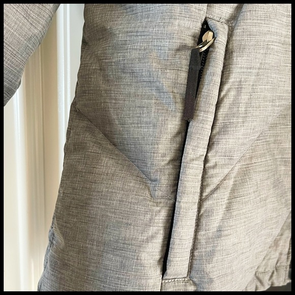 North Face Heather Charcoal Grey Full Zip Jacket. Size L. - Picture 4 of 9